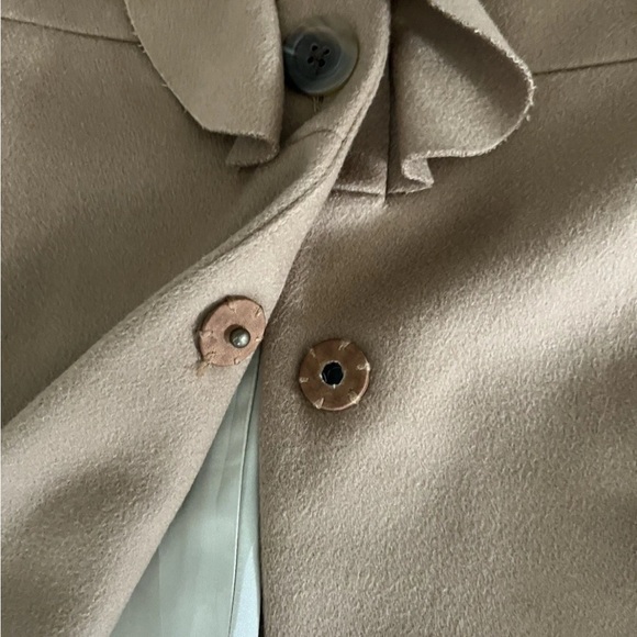 J Crew 100% Wool Womens Coat Size 6 Ruffle front Brown Tan Pea Coat Button - Picture 5 of 15